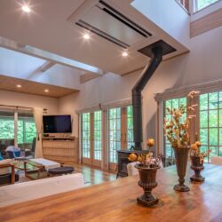 ハイサイドライトで明るい！